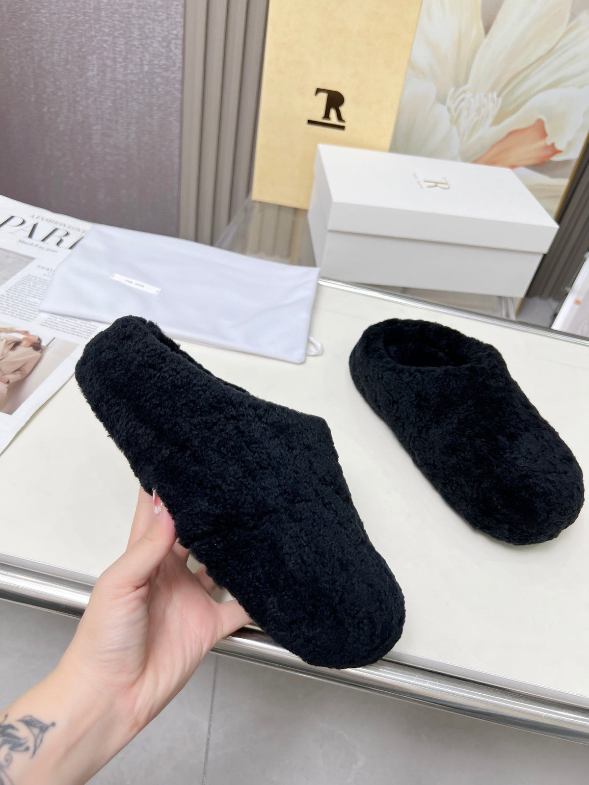The Row 2025 Retro Oversized Toe Birkenstock Slipper Black Wool 576033