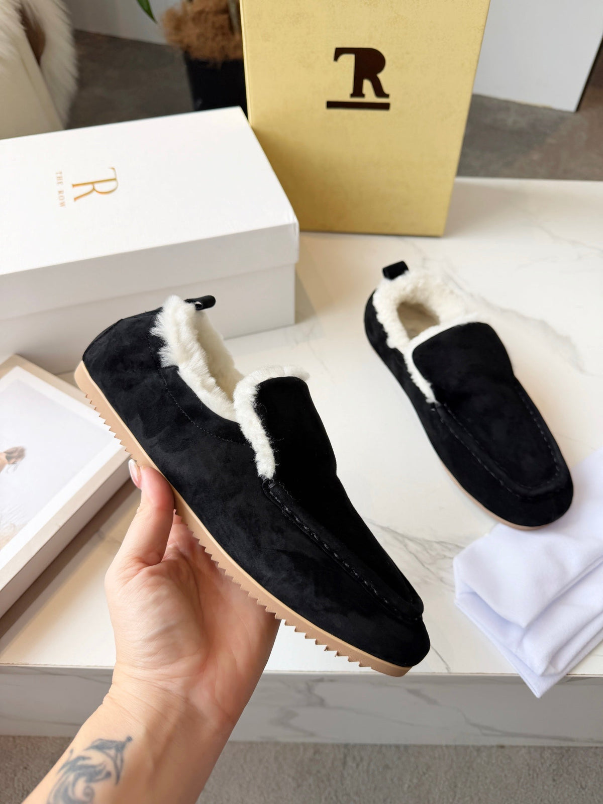 The Row 2025 Loafer Black Suede Wool 576845