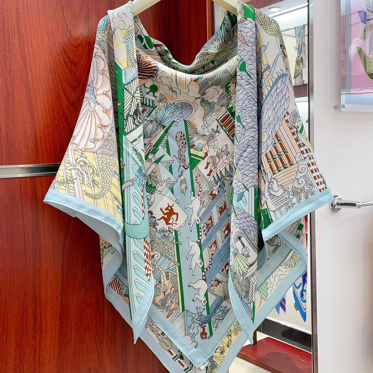 Animapolis Scarf Limited Edition 140 CM In Colorful Cashmere And Silk 306572