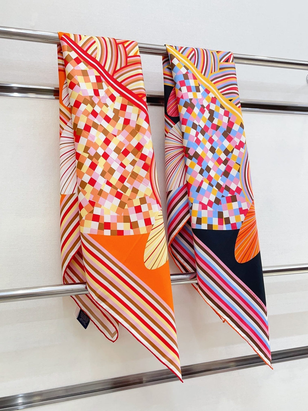 Flores Del Este Scarf 90 CM Orange Colorful Silk Twill 310312
