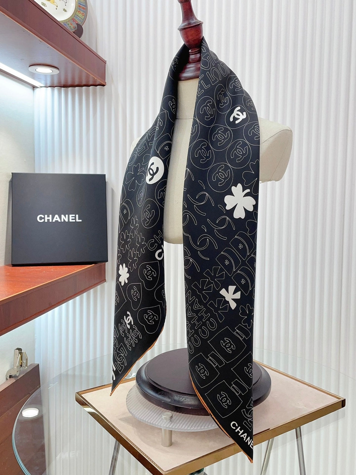 CC Square Scarf 90 CM In Black Mix White Cashmere Silk 316268
