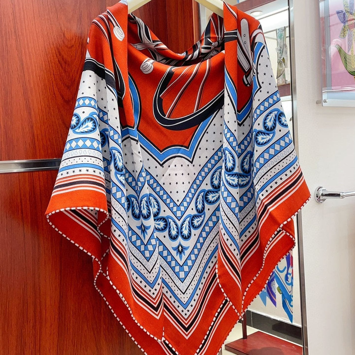 LES ROUES DE PHAETON BANDANA SHAWL 140 CM COLORFUL 385446