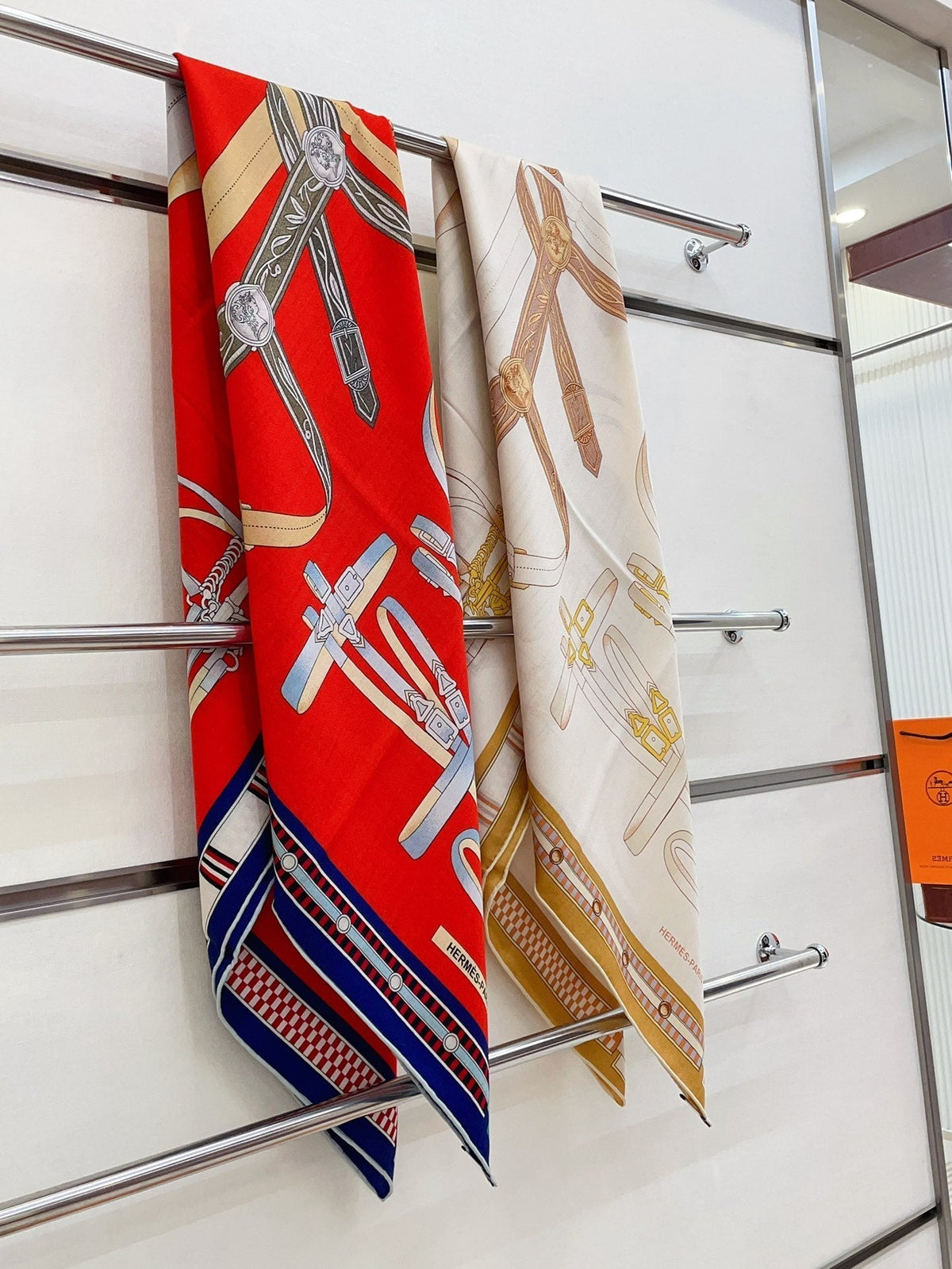 Lettres Equestres Shawl 140 CM White Colorful Cashmere And Silk 398259