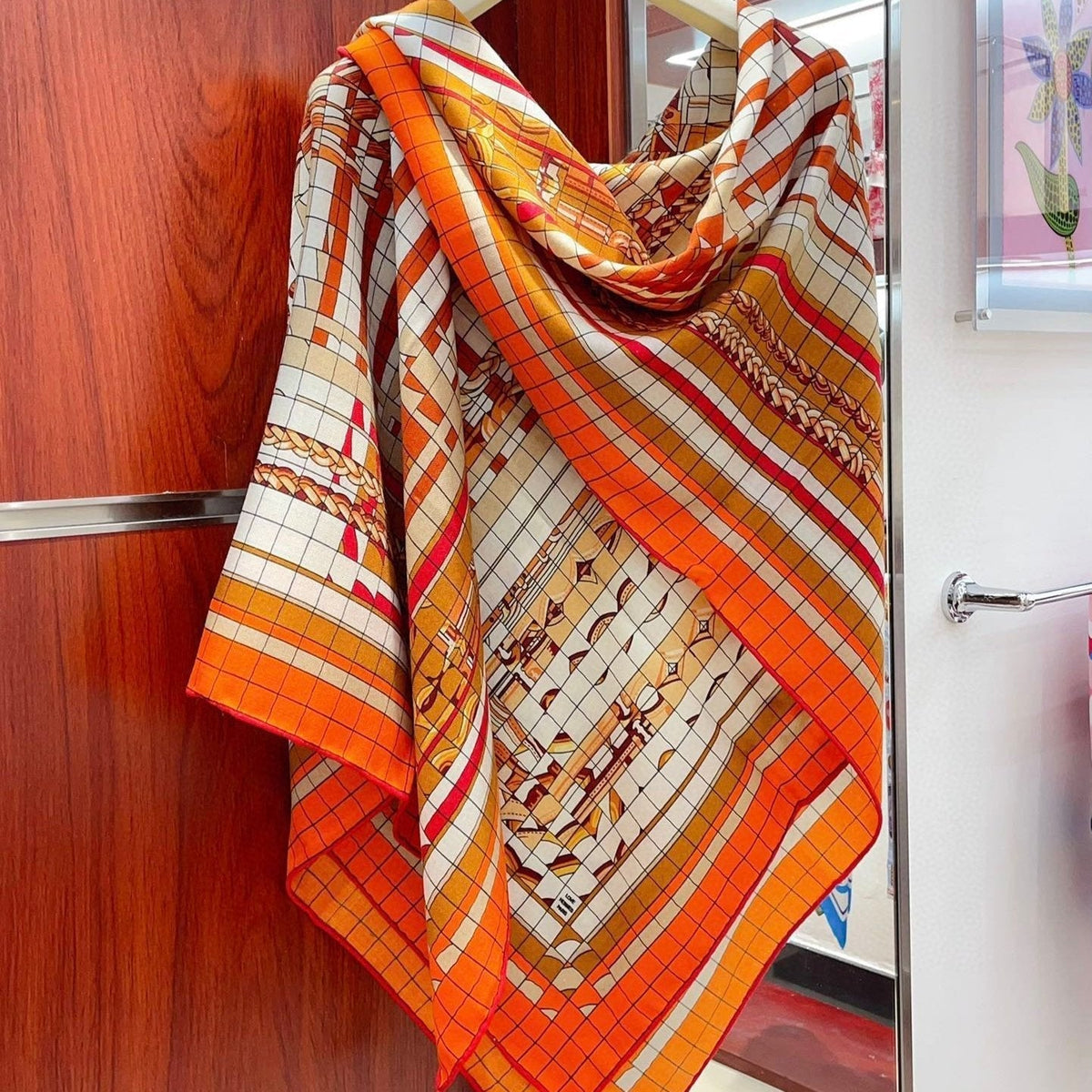 Coaching Deja-Vu Shawl 140 CM Orange Colorful Cashmere And Silk 398263