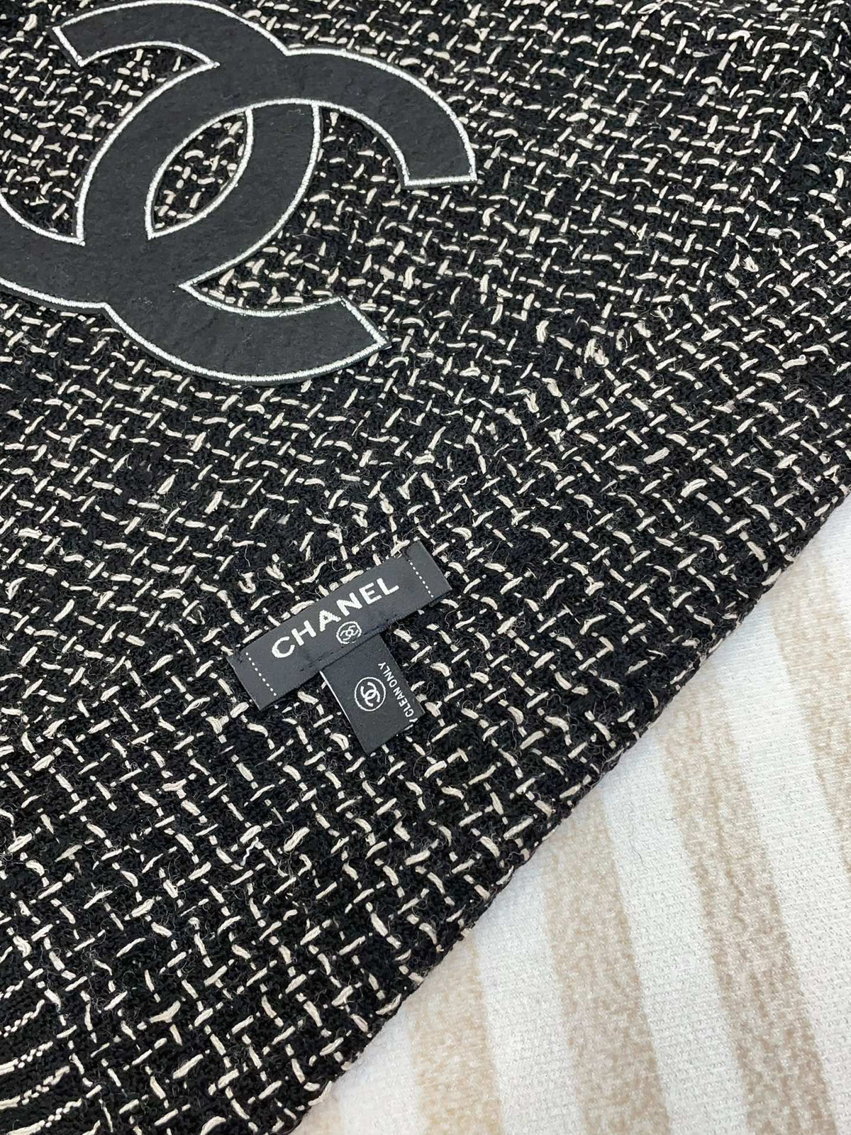 CC Scarf 190 CM In Black Mix White Cashmere 421407