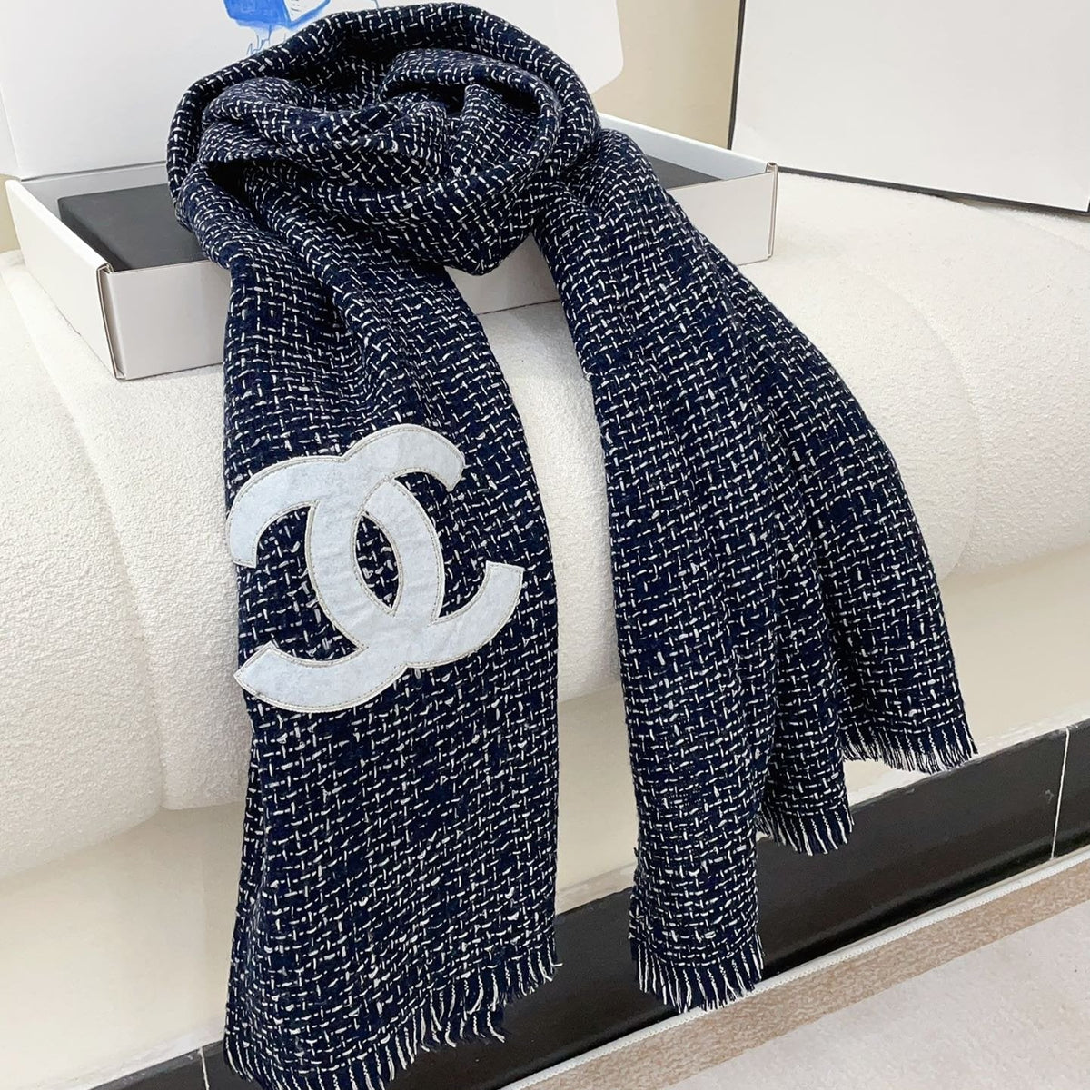CC Scarf 190 CM In Charcoal Blue Mix White Cashmere  421408