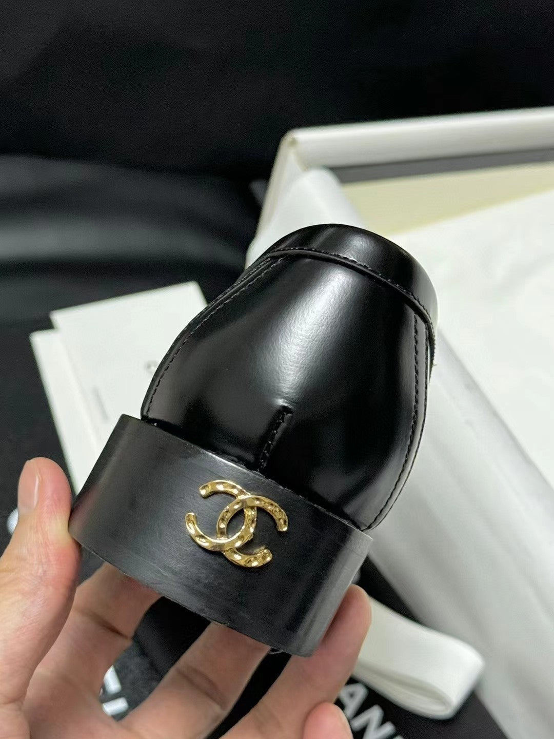 CC LOAFER BLACK CALFSKIN WITH META LOGO