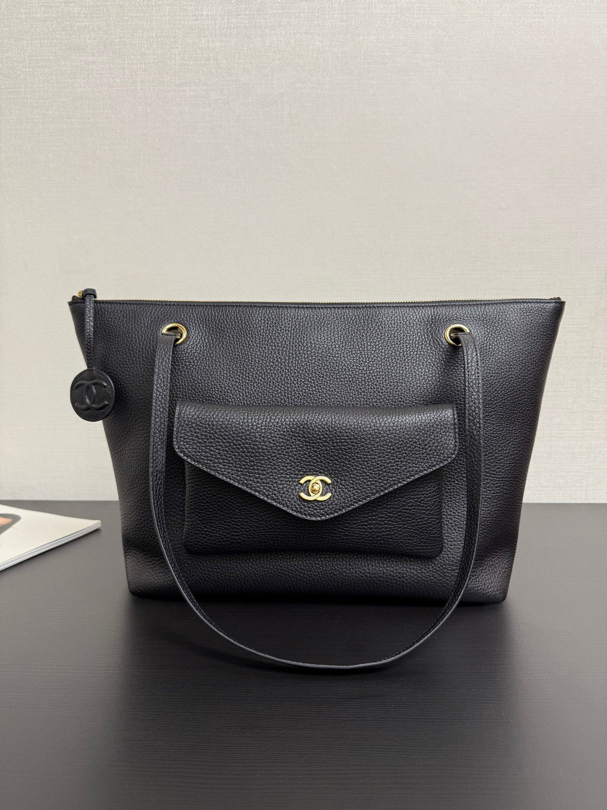 Chanel 2026 Tote Shoulder Bag 32cm Black Leather