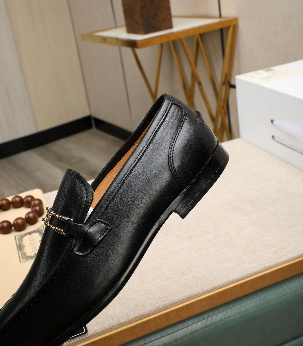 GG Men's Phyllis Loafer Black Cowhide 526008