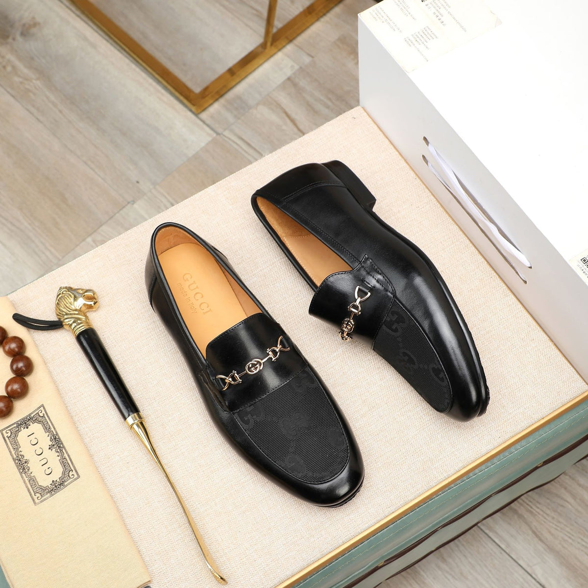 GG Men's Loafer Black Cowhide Canvas 526011