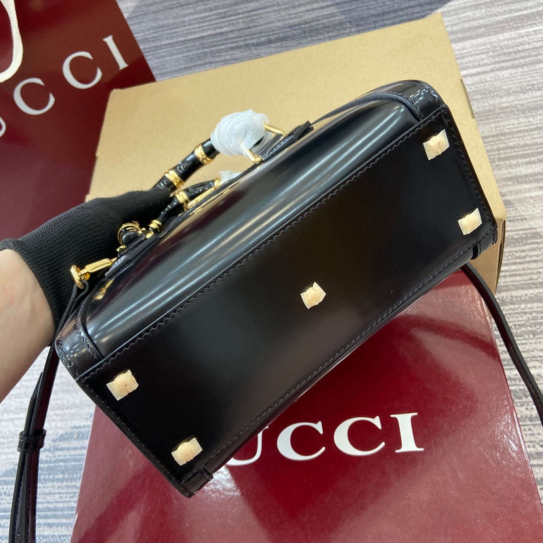 Gucci Bamboo Bag Black Leather 339651