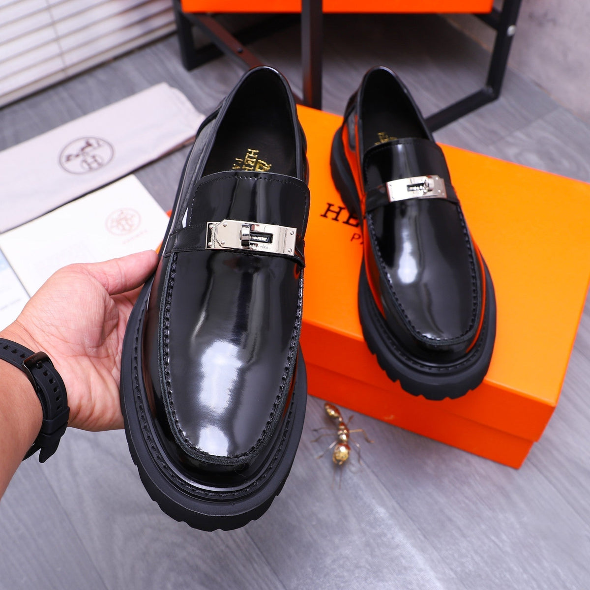 HM ICONE LOAFER GLOSSY BLACK CALFSKIN