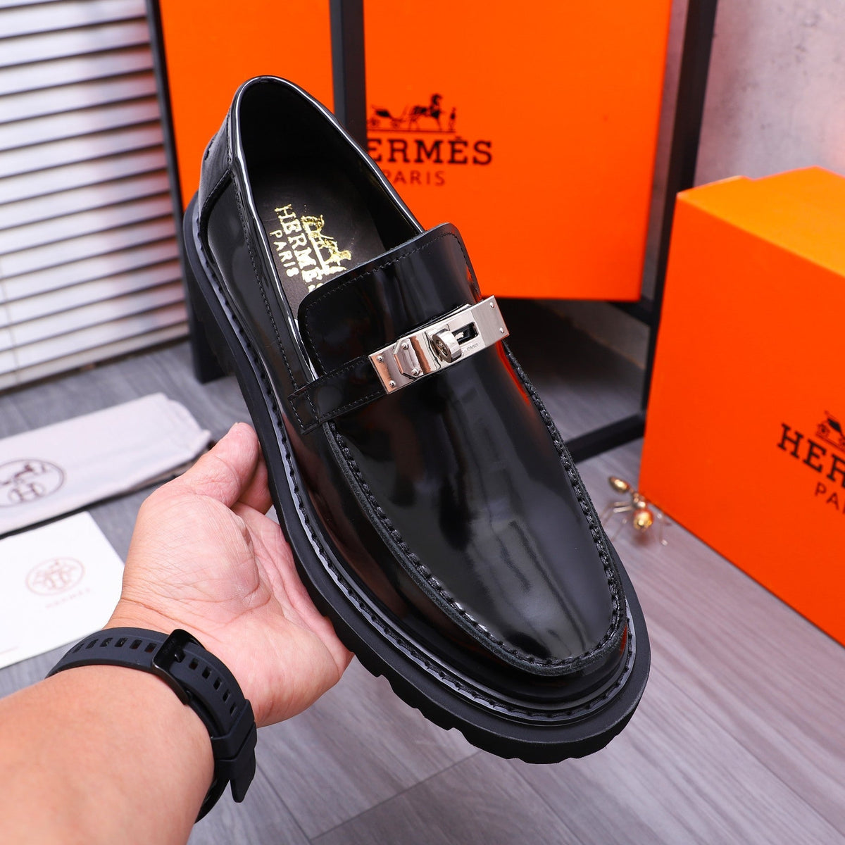 HM ICONE LOAFER GLOSSY BLACK CALFSKIN