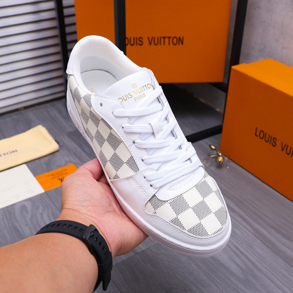 LV TRAINER SHOES IN WHITE MIX GREY DAMIER CALFSKIN