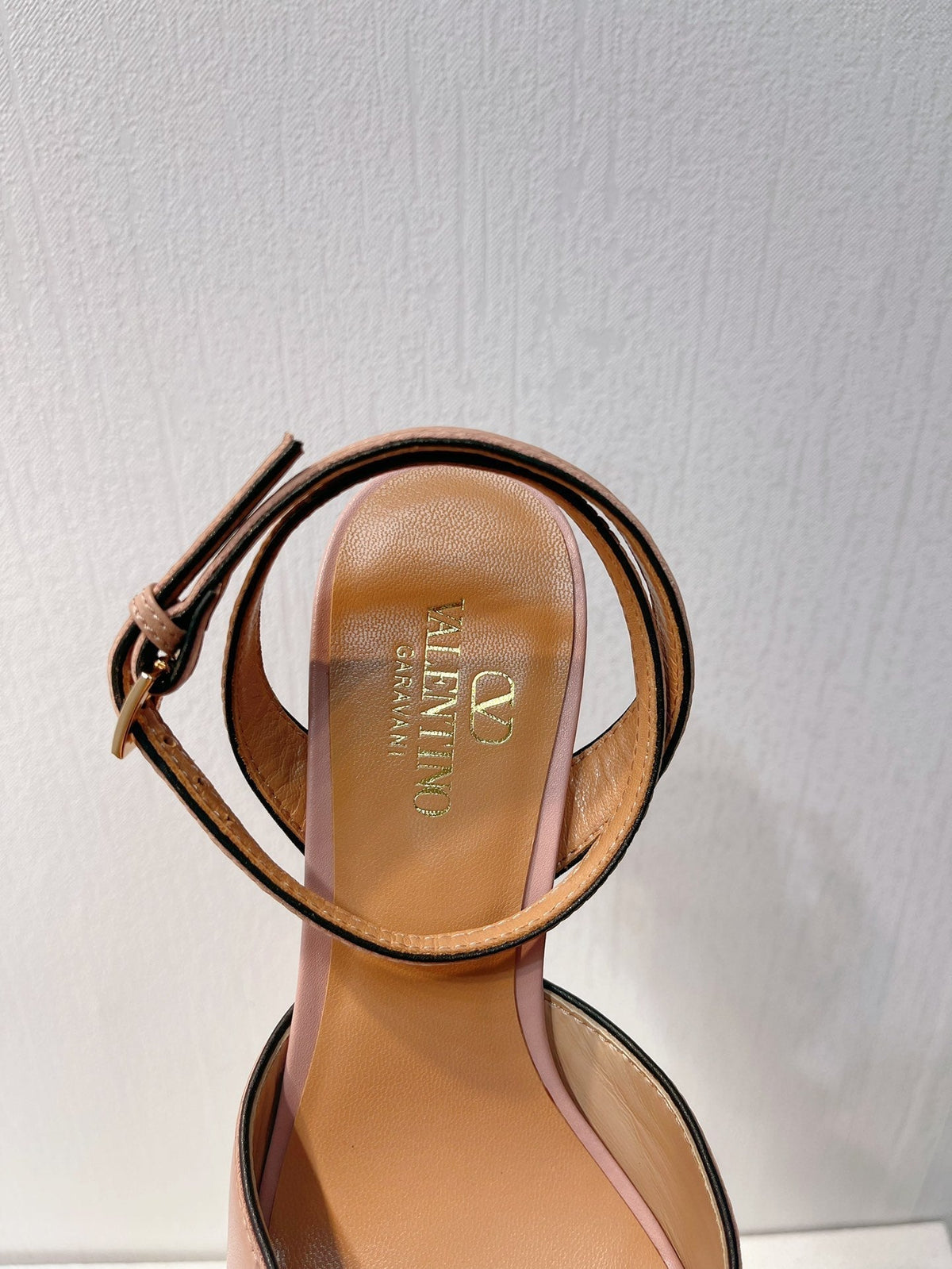VT Sandals Heels 50mm Nude Cowhide 292773