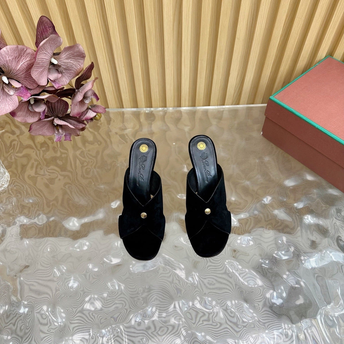 LP Vera Heeled Sandal Black Sheepskin 307966