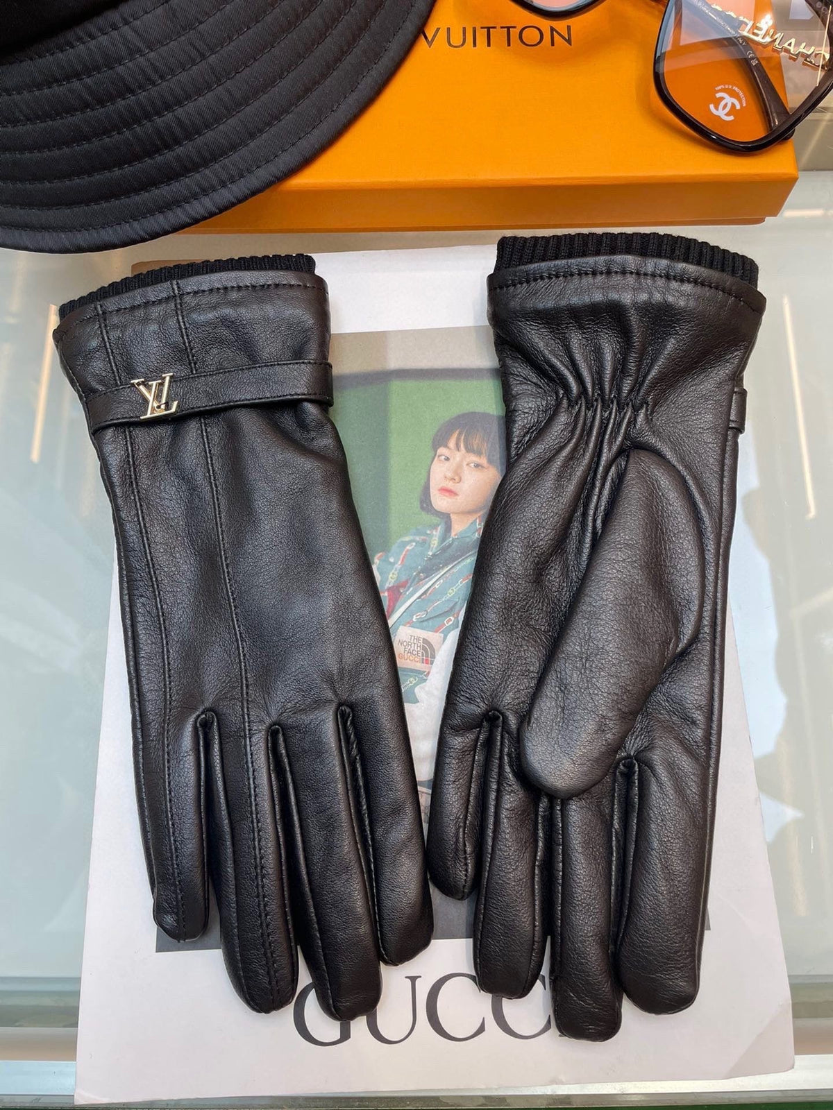 LV Gloves In Black Calfskin 476638