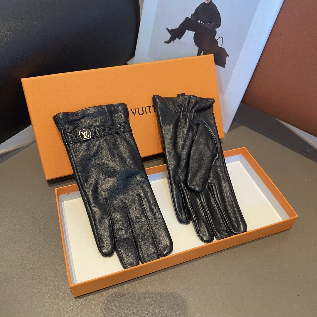 LV Gloves In Black Lambskin 458616