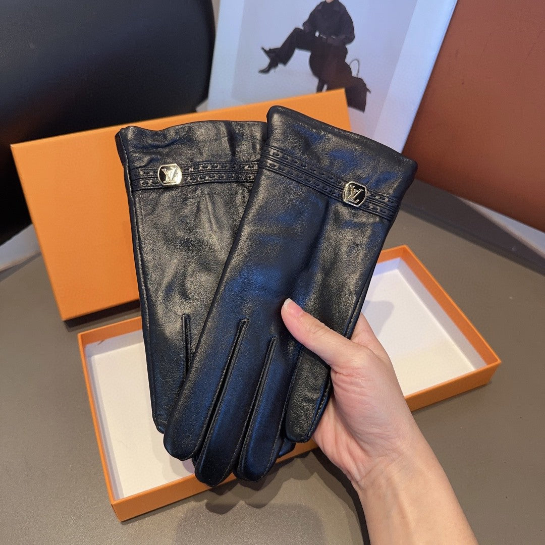 LV Gloves In Black Lambskin 458616
