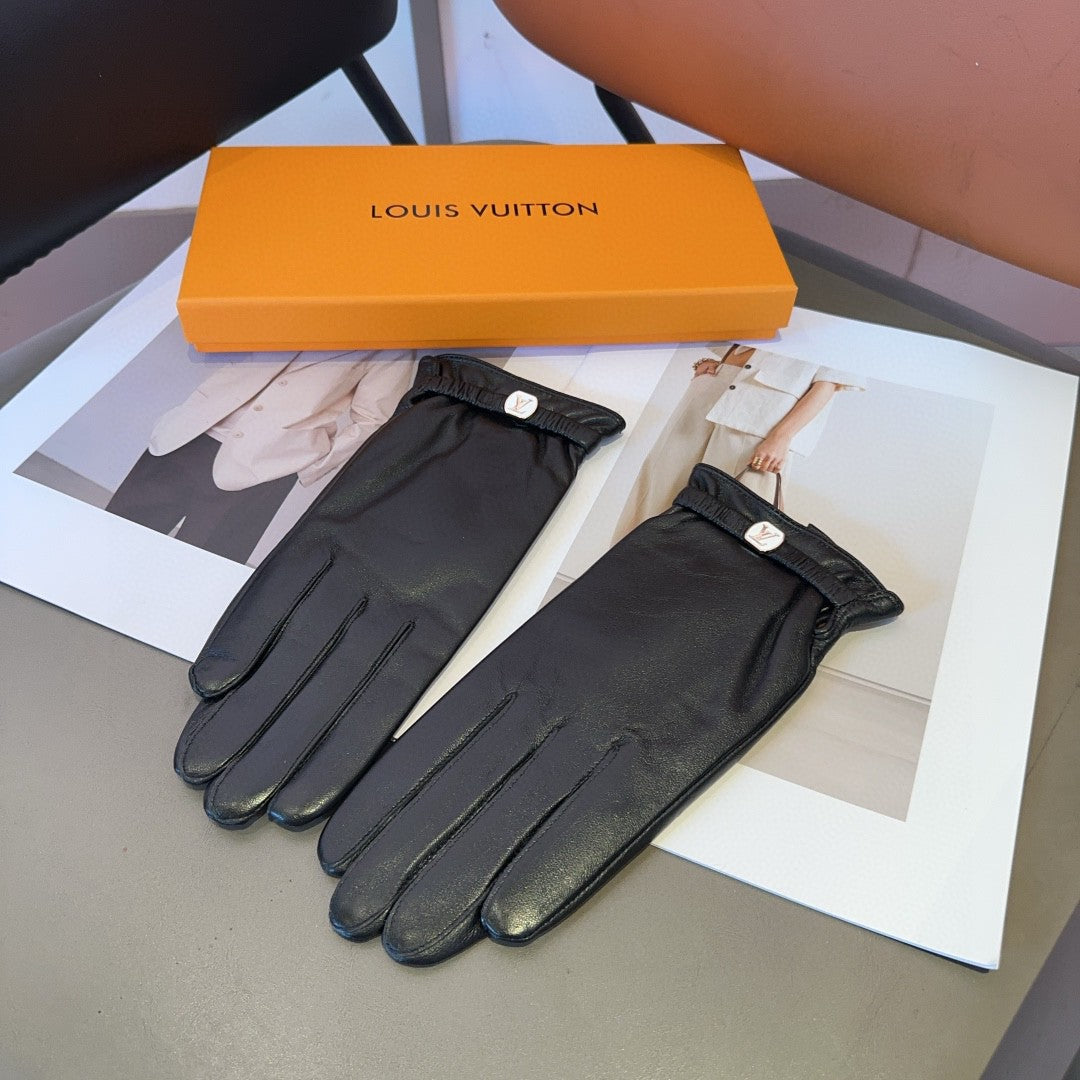 LV Gloves In Black Lambskin 462377
