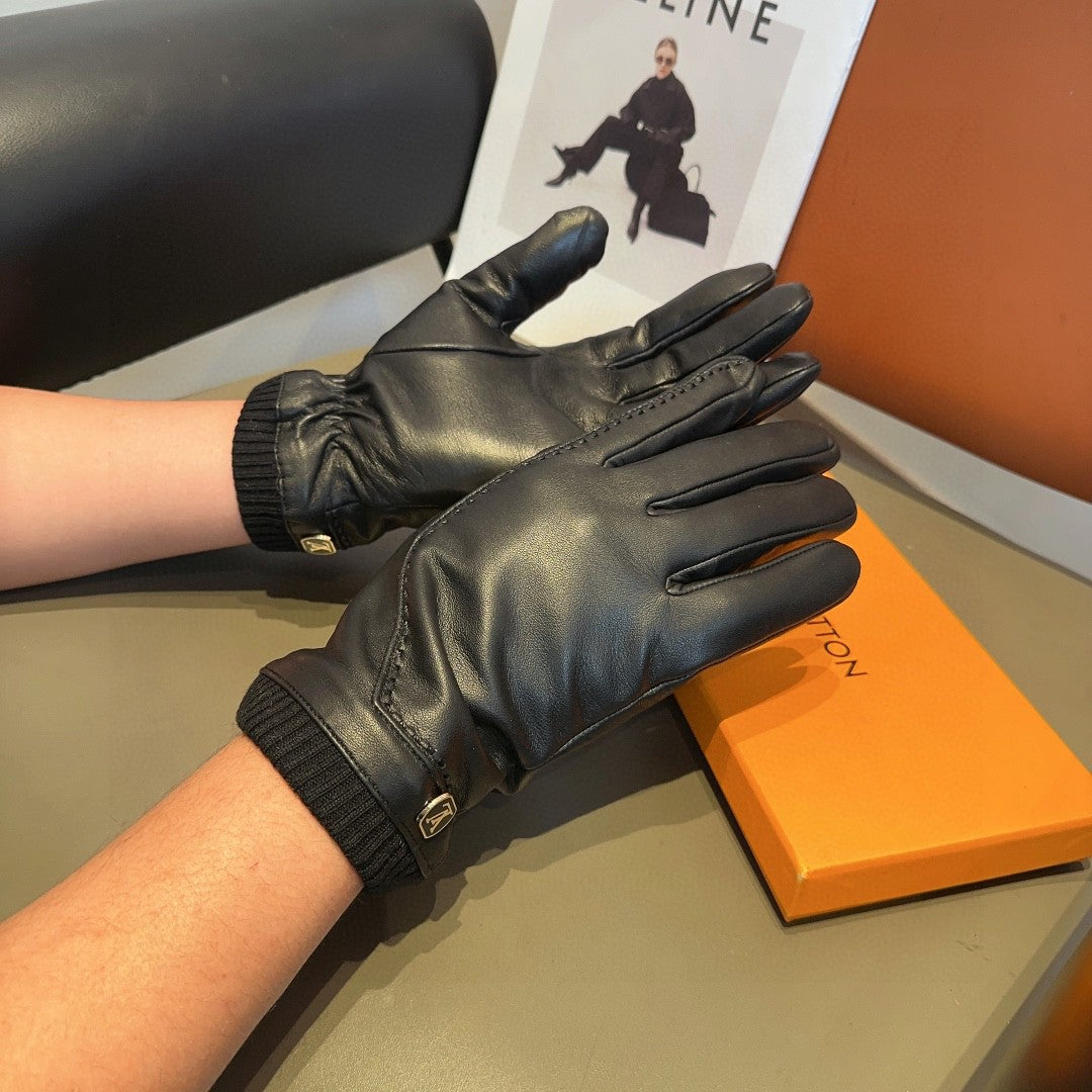 LV Gloves In Black Lambskin 475572