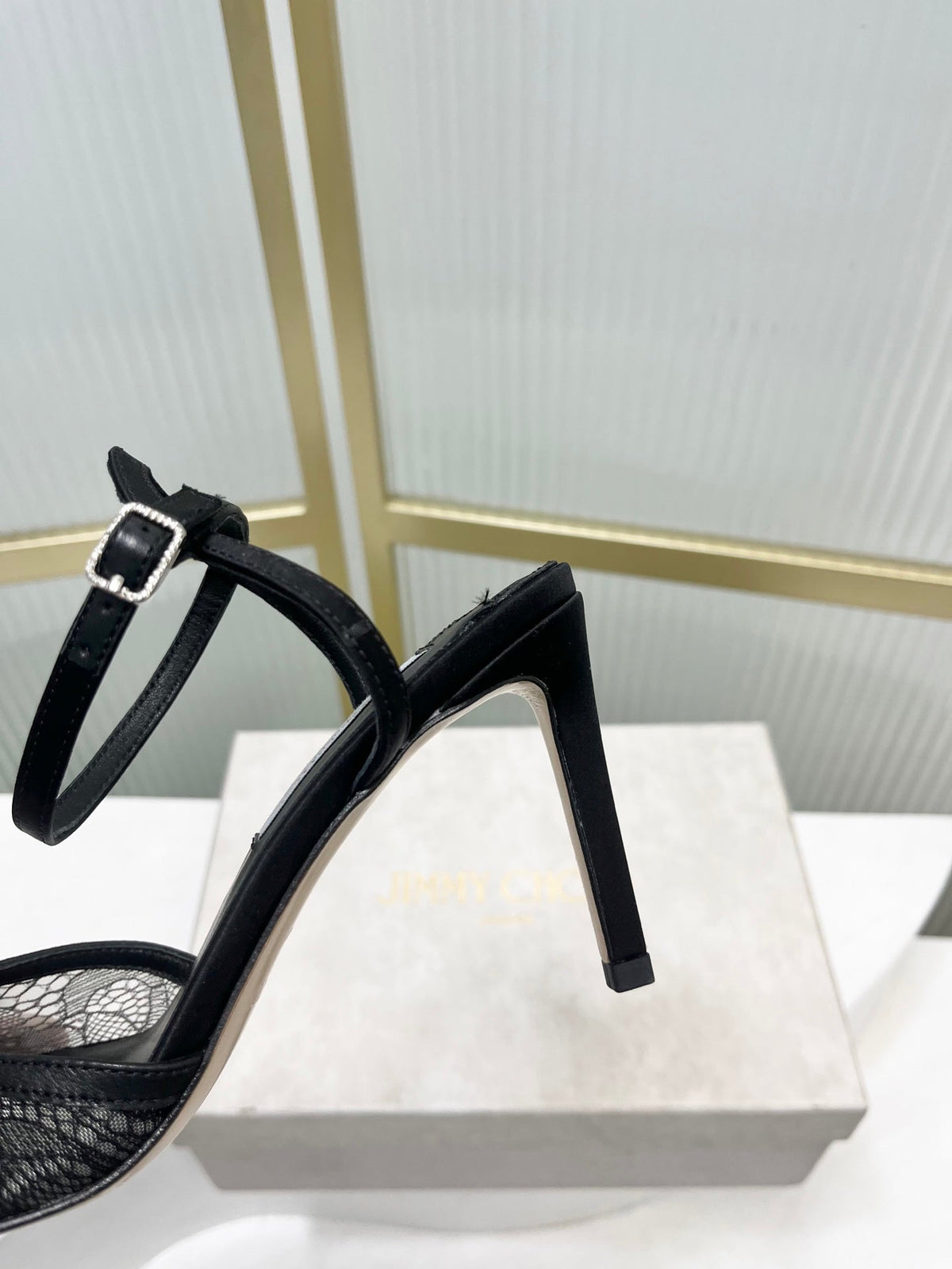 Jimmy 26s Peep-Toe High Heels  85 Black Lace Sheepskin 605973