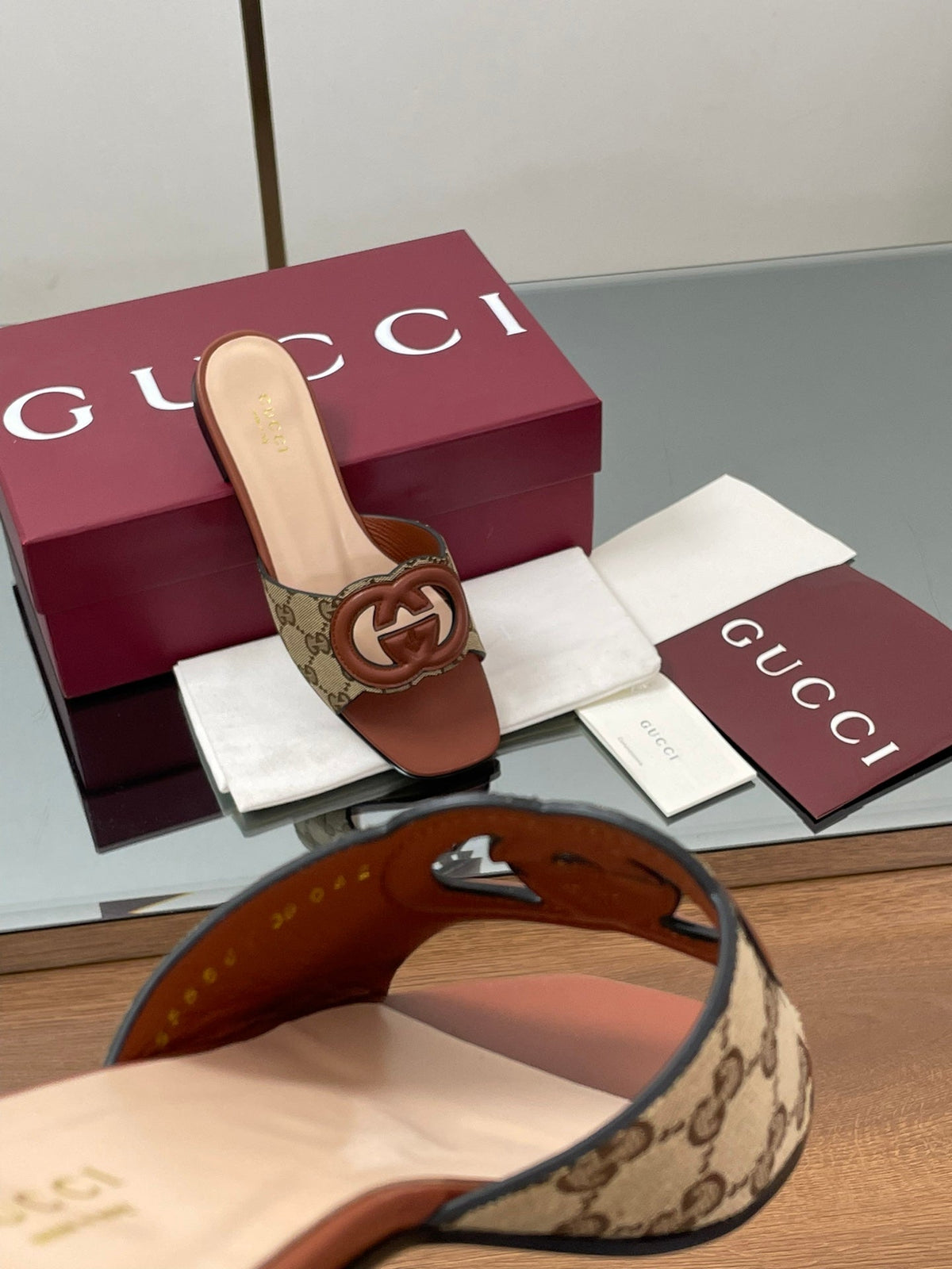 Gucci 2026 Women's Slide Sandal With Interlocking G Canvas Leather 765471