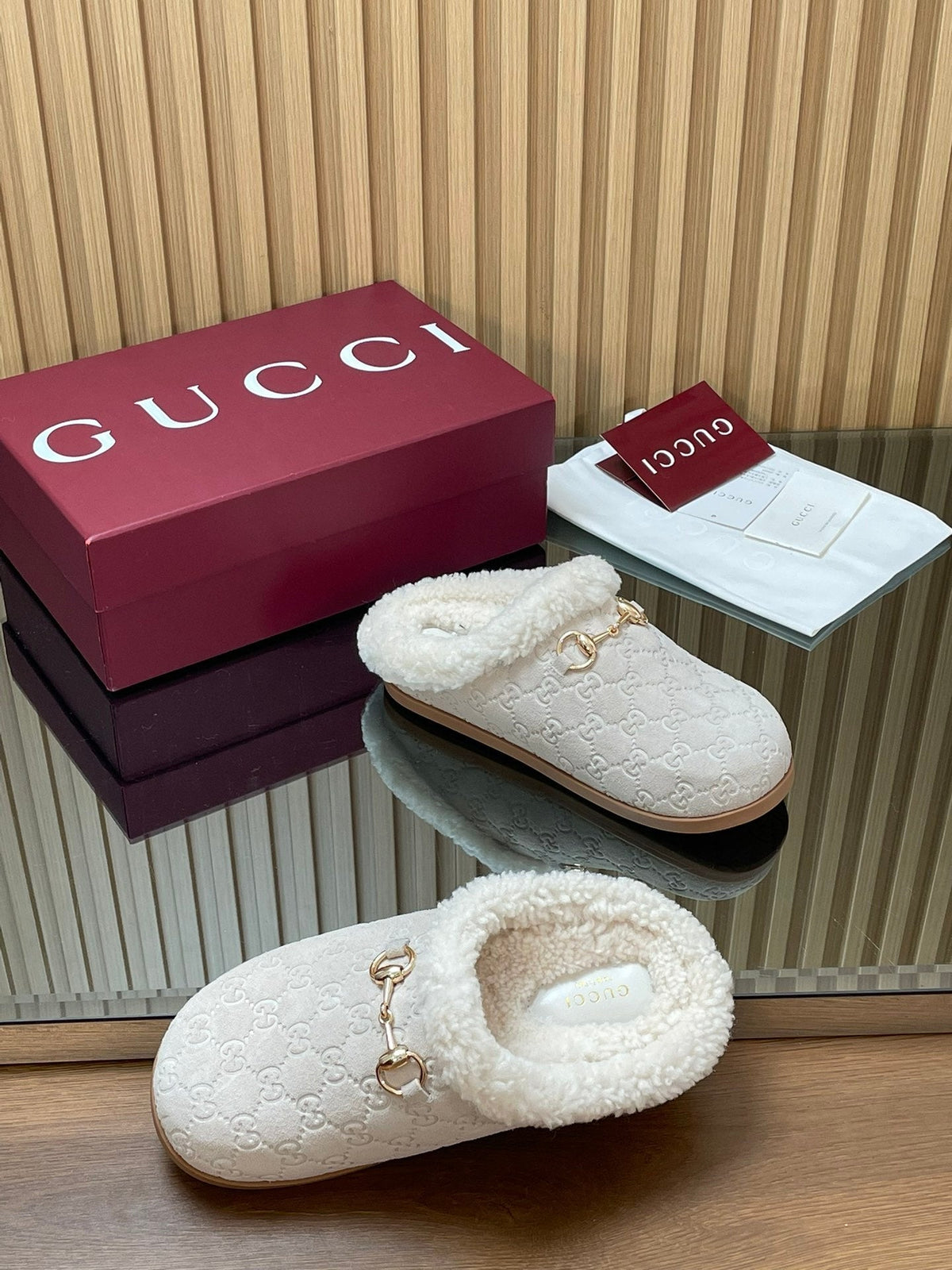 Gucci 2025 Horsebit Embossed Mule Cream Suede And Wool 563038