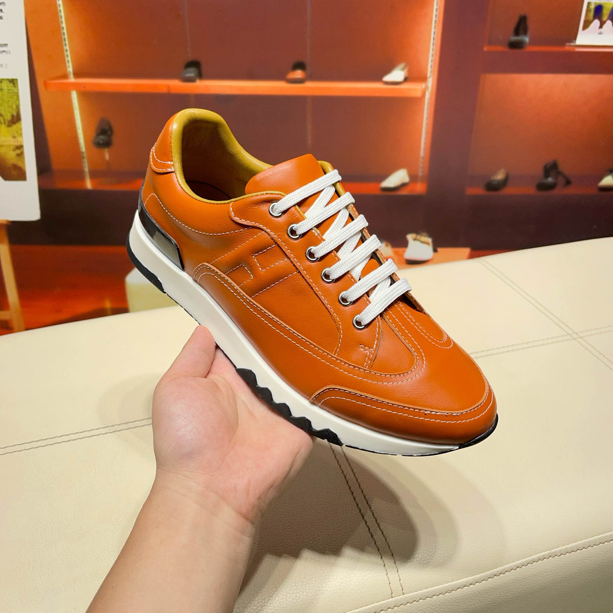 HM Men's 25 Trail Sneaker Orange Cowhide 663842