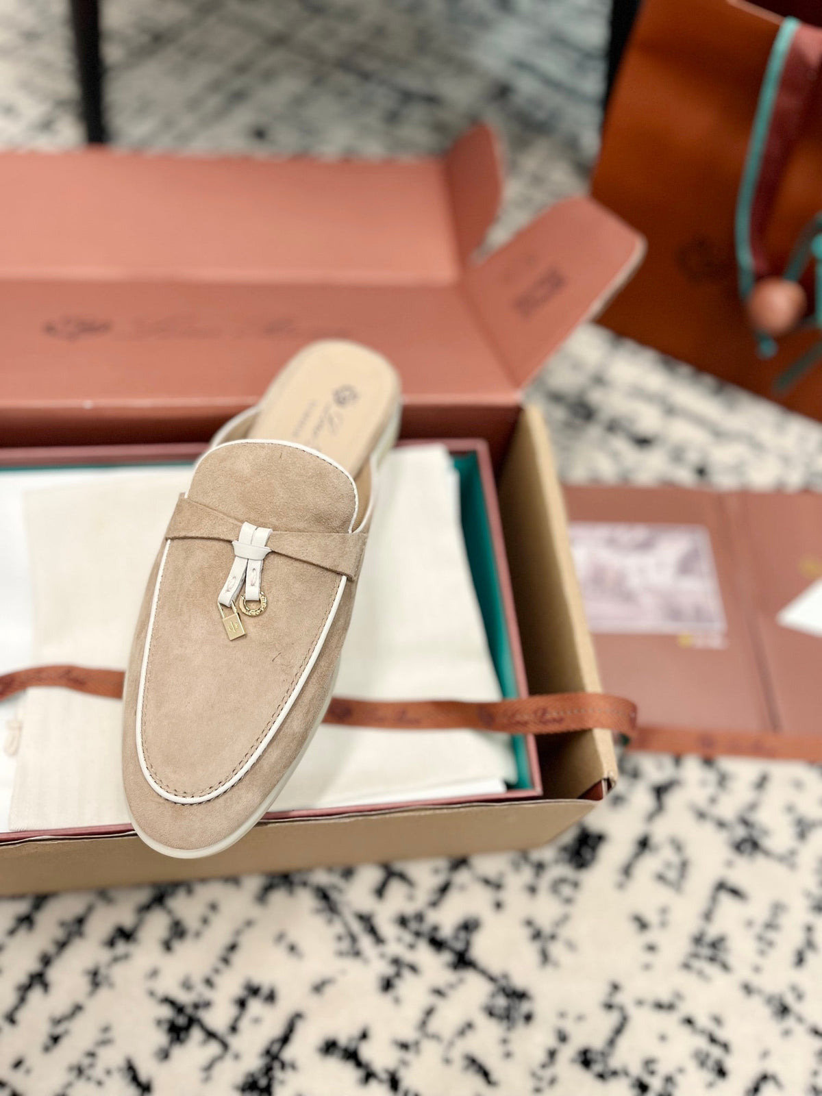 Loro Piana Beige White Suede Charms Walk Flat Mules