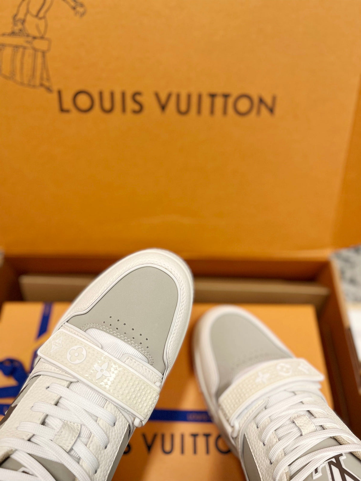 LV Trainer Sneaker Beige Grey Cowhide