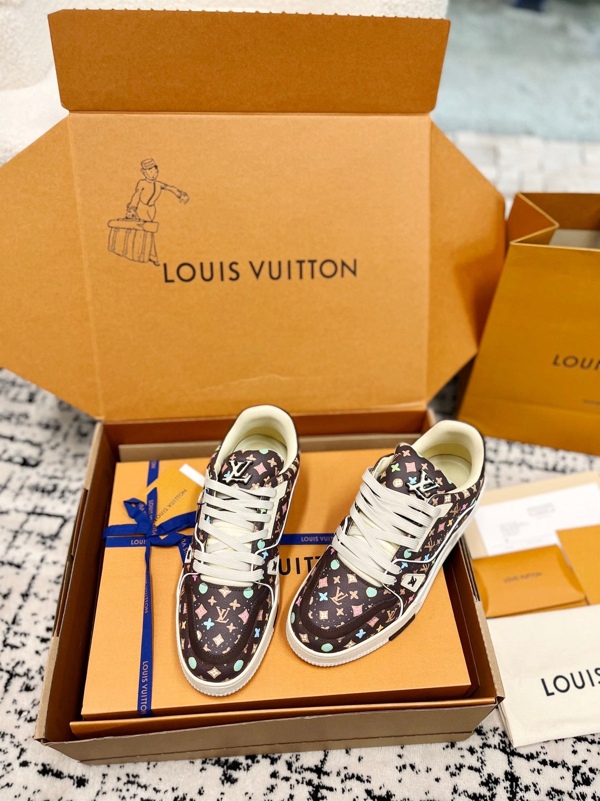 LV Trainer Sneaker Moka Monogram Cowhide