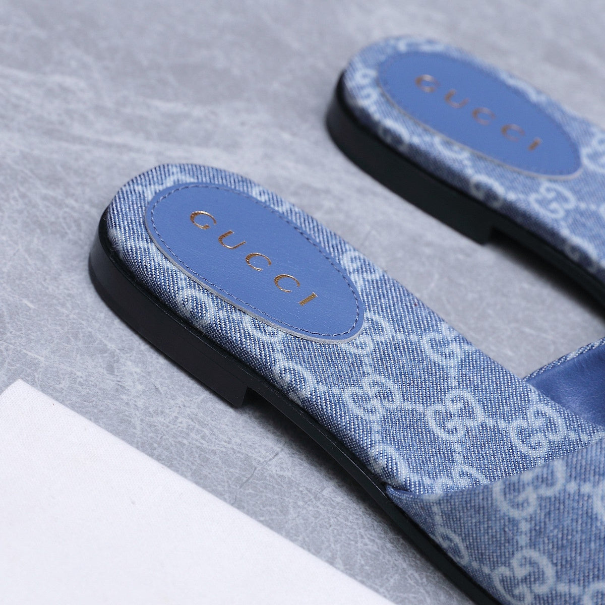 Gucci 2026 Slipper The Signature GG Monogram Canvas Leather 758570