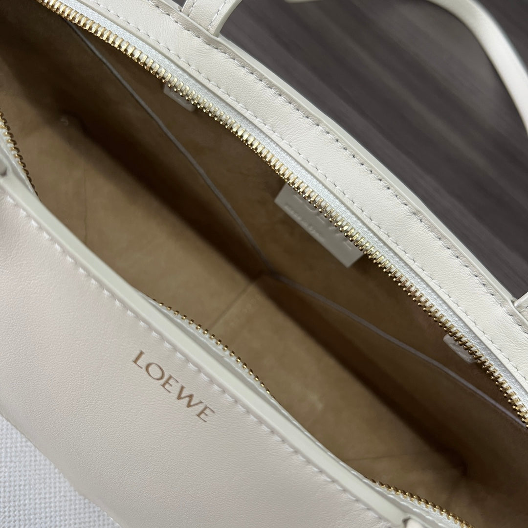 Loewe Cropped Handbag 39 White Glossy Calfskin 280661