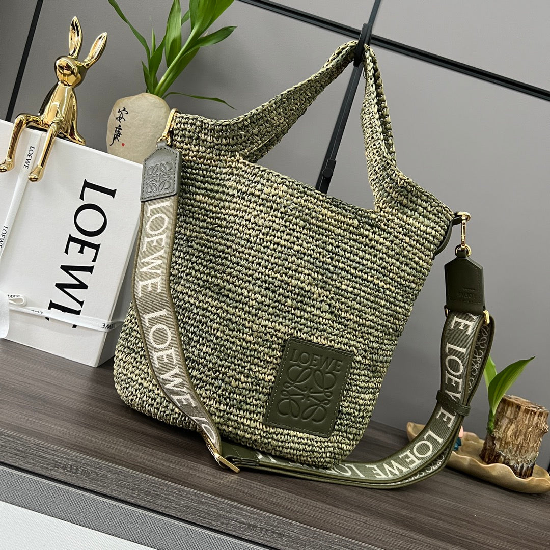 Loewe Slit Handbag Tea Green Raffia Cowhide 254114