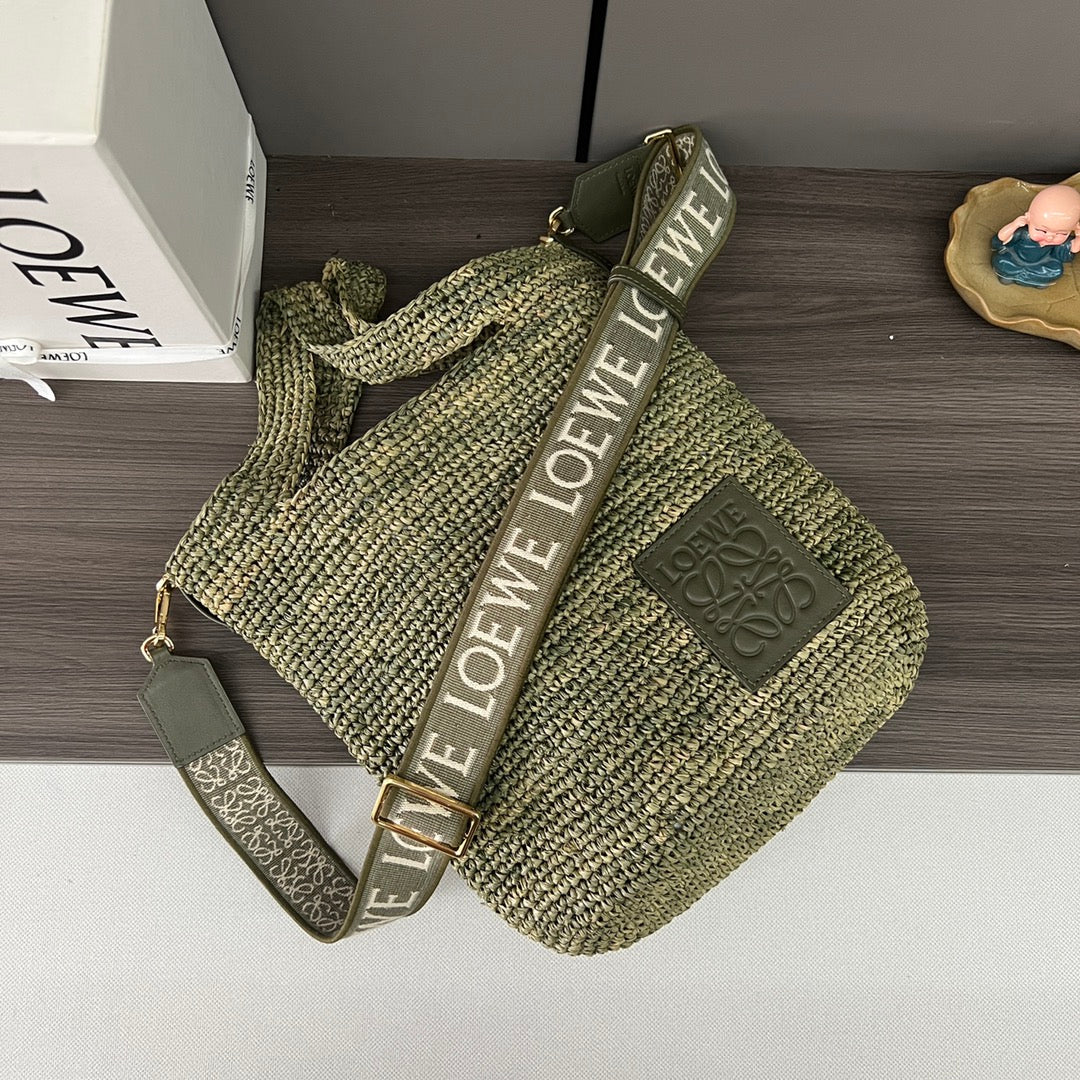 Loewe Slit Handbag Tea Green Raffia Cowhide 254114