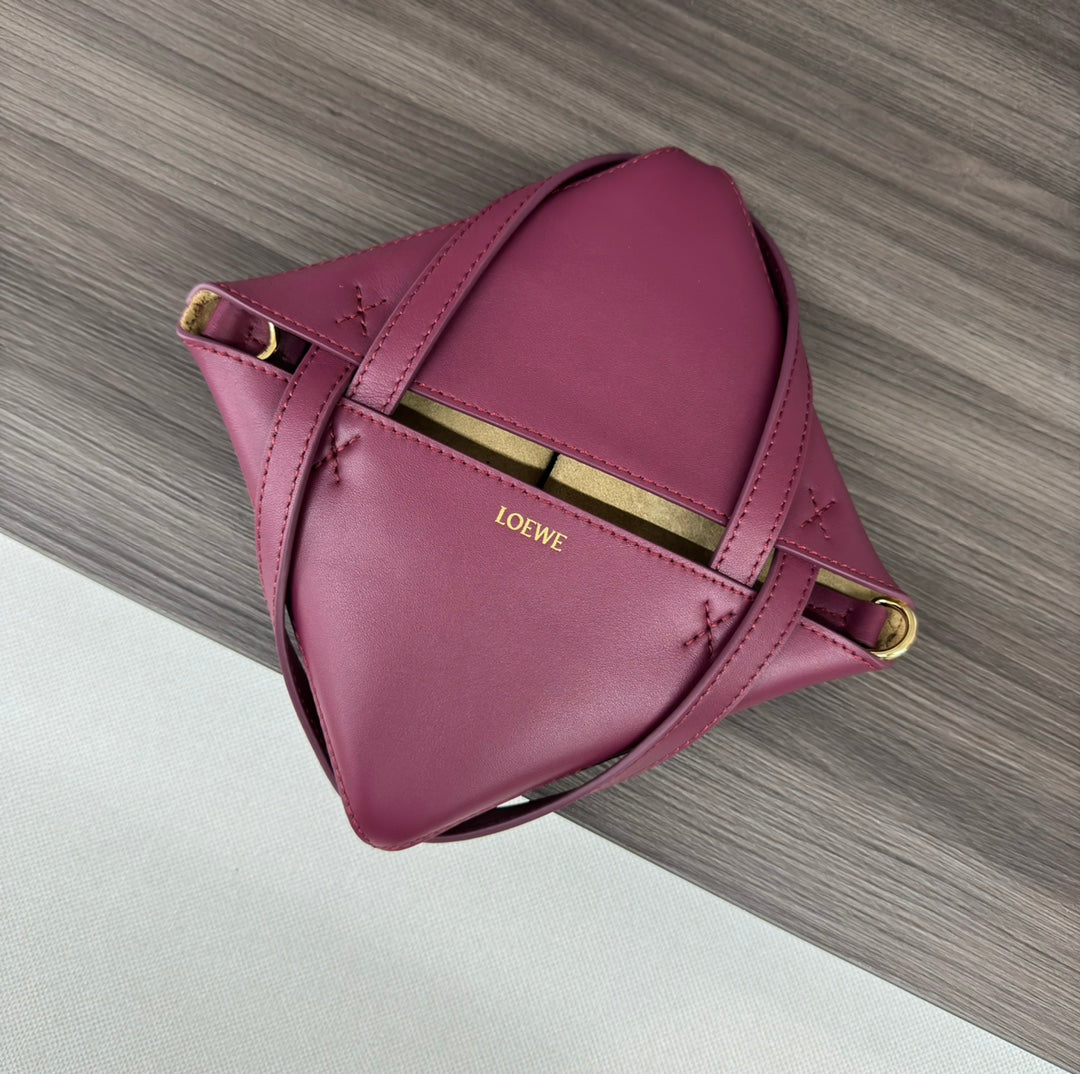 Loewe Puzzle Fold Handbag Crimson Cowhide 254374