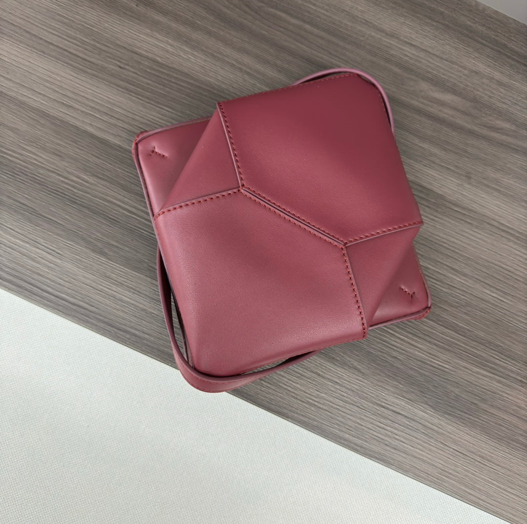 Loewe Puzzle Fold Handbag Crimson Cowhide 254374