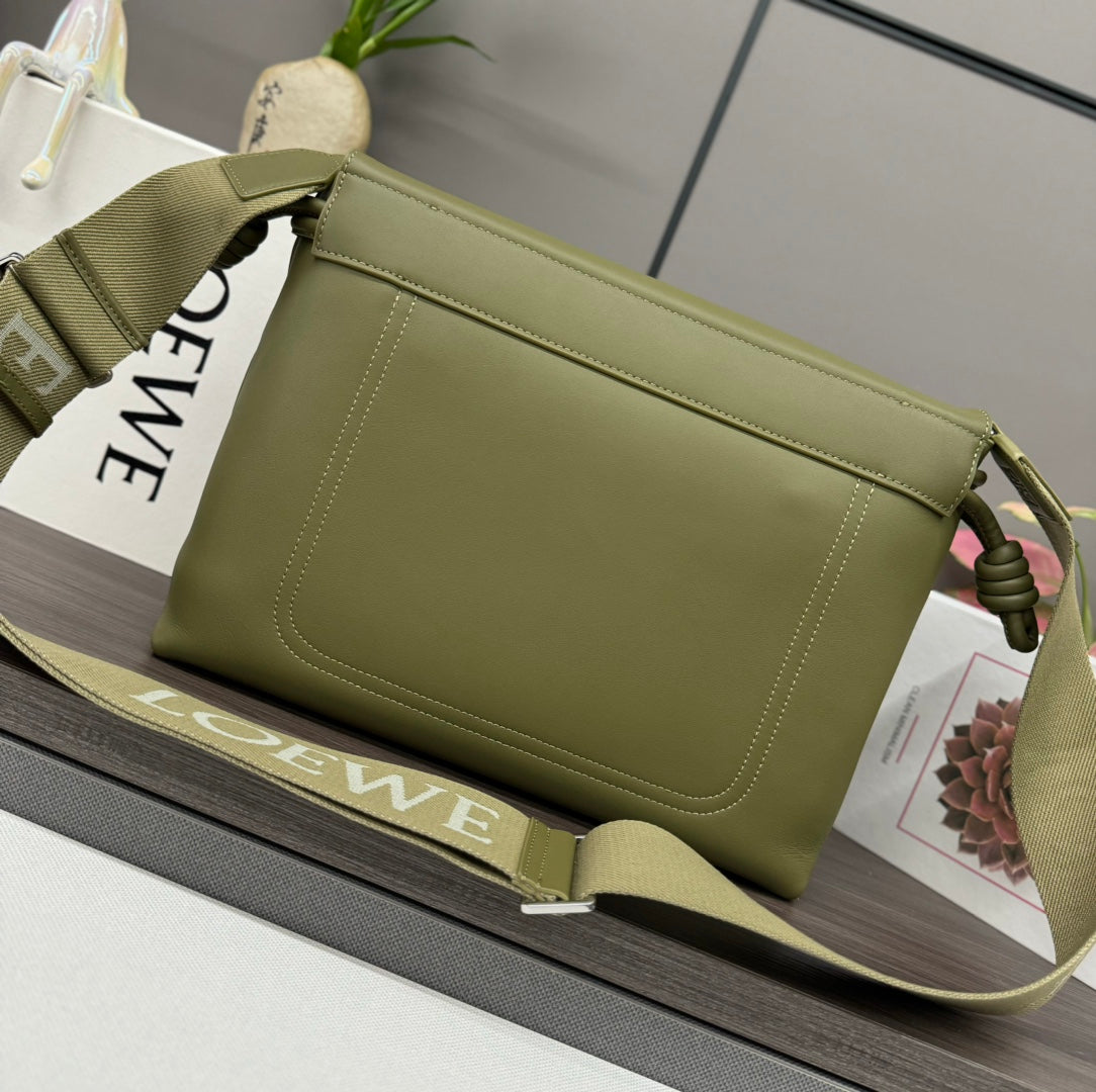Loewe Flamenco Satchel Messenger 34cm Bag Green Cowhide canvas 253910