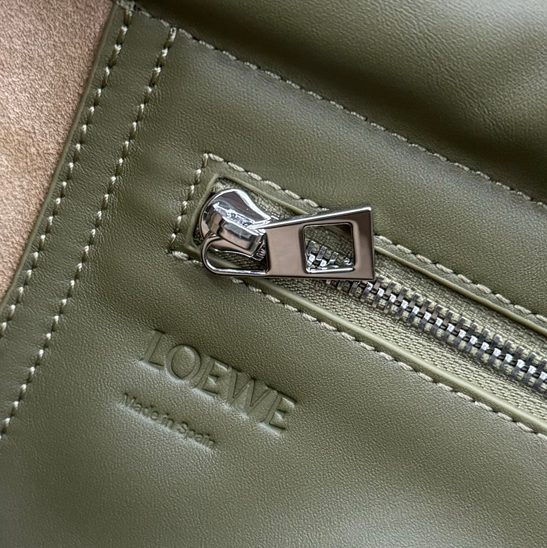 Loewe Flamenco Satchel Messenger 34cm Bag Green Cowhide canvas 253910