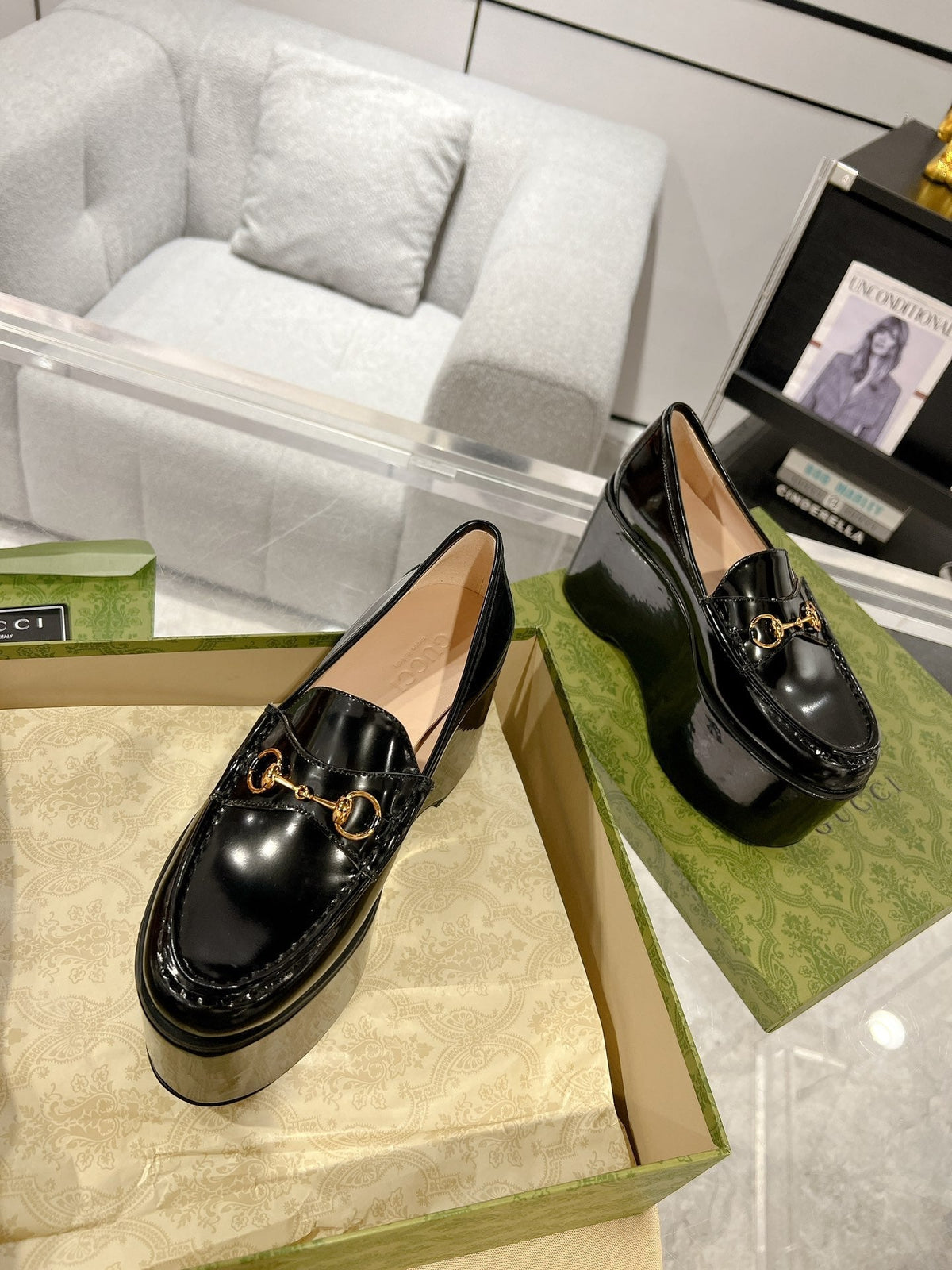 GG HORSEBIT PLATFORM LOAFER GLOSSY BLACK CALFSKIN