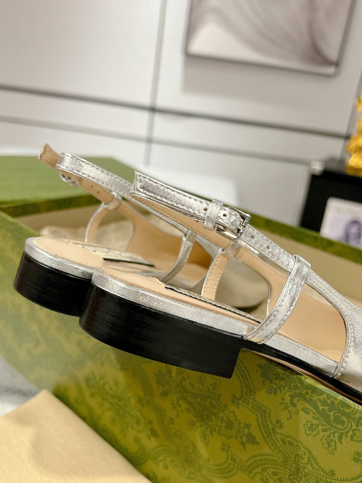 GG CRYSTALS SLINGBACK BALLET SILVER CALFSKIN