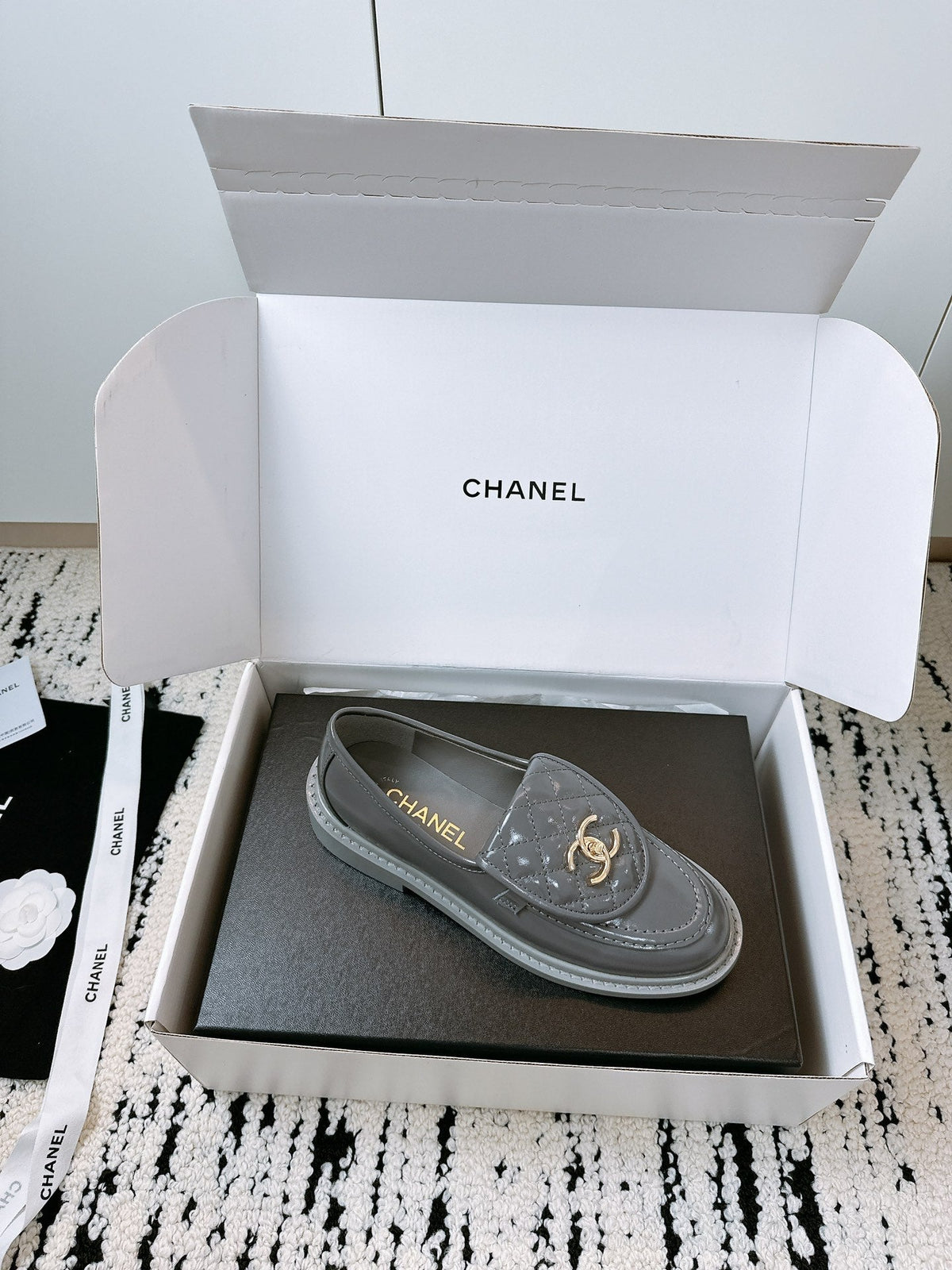 CC Moccasins 25mm In Grey Glossy Lambskin 144641