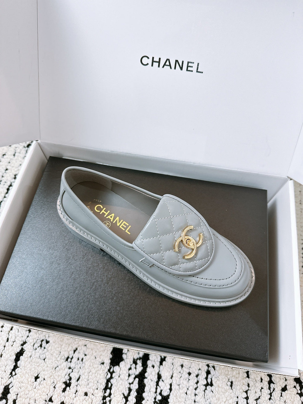 CC Moccasins 25mm In Grey Lambskin 144651