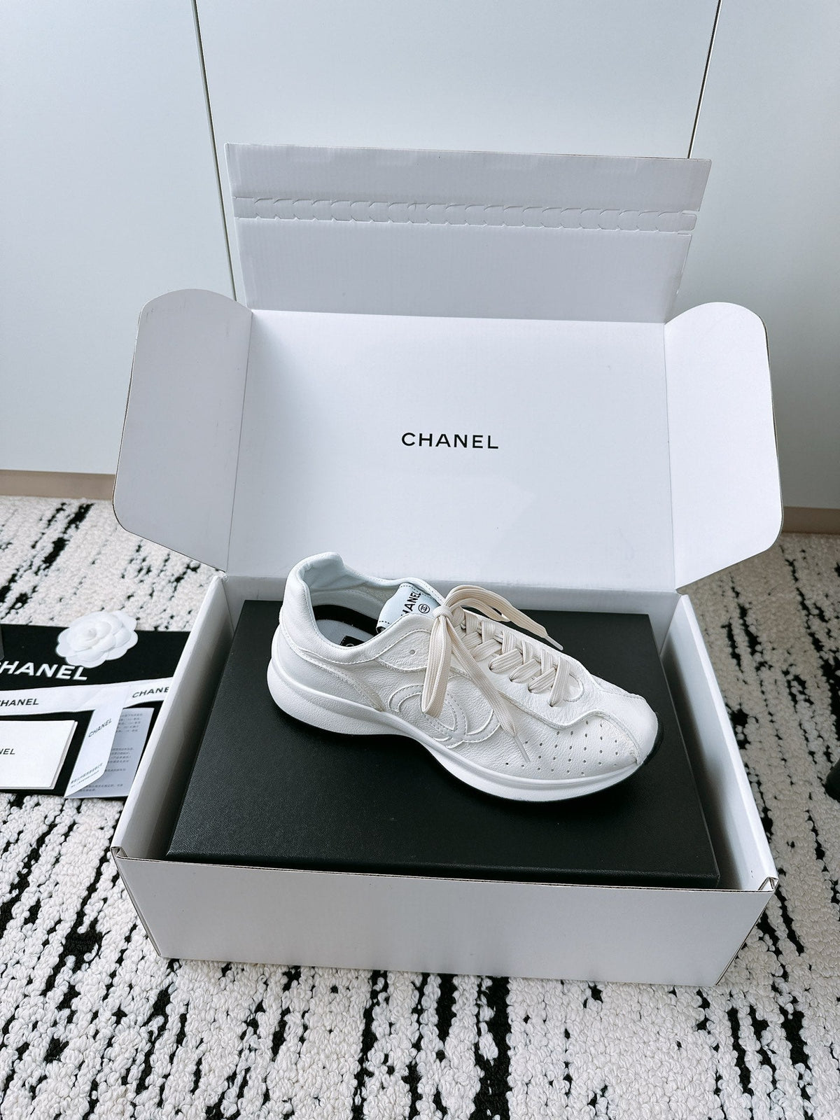 CC Sneaker 35mm In White Soft Cowhide 144691