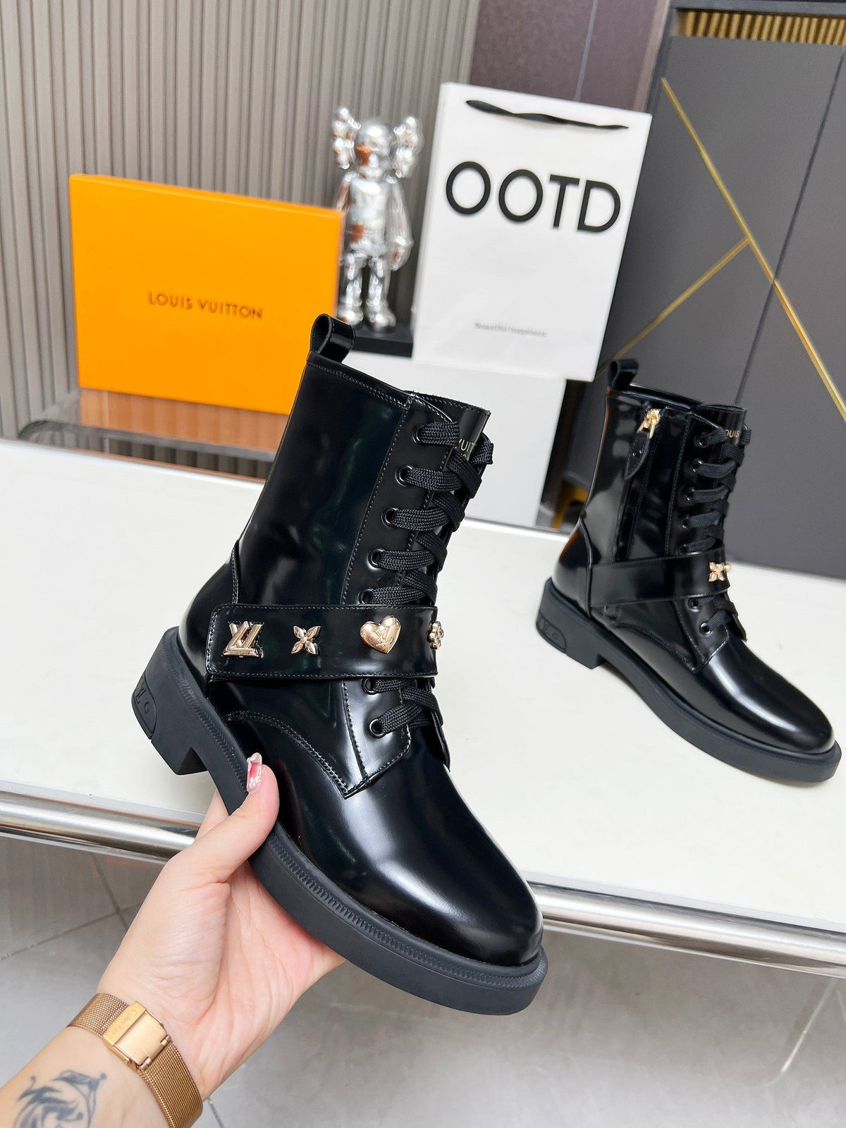 LV Citizen Boots Glossy Black Calfskin