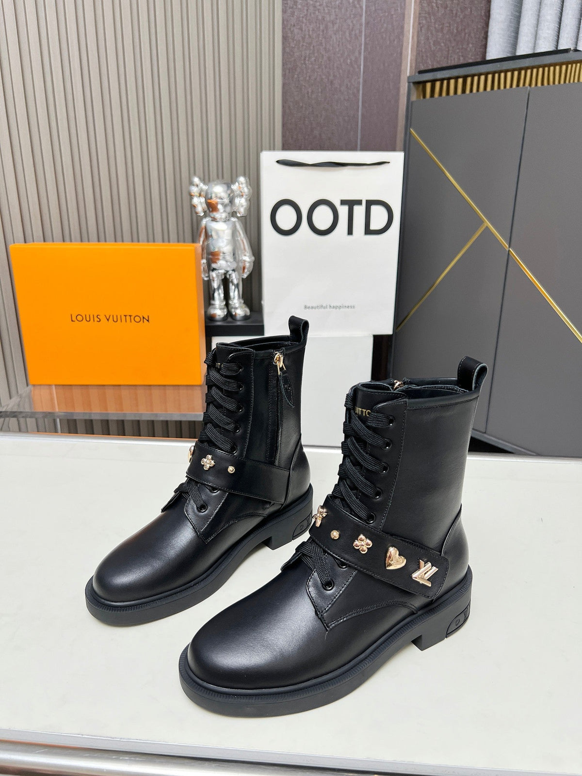 LV Citizen Boots Plain Black Calfskin
