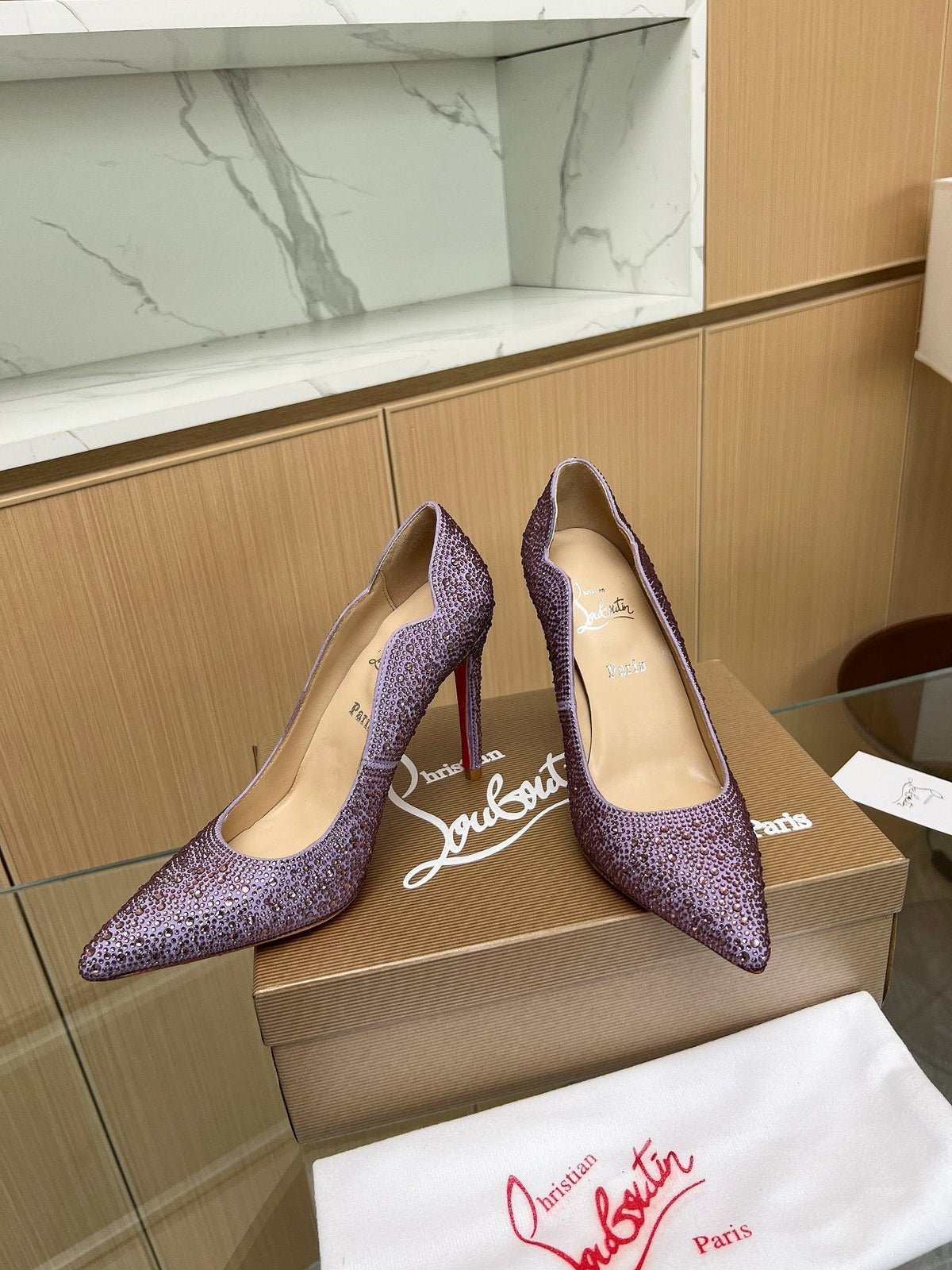 CL Hot Chick 100 Pumps Purple Strass Embellished Leather 251044