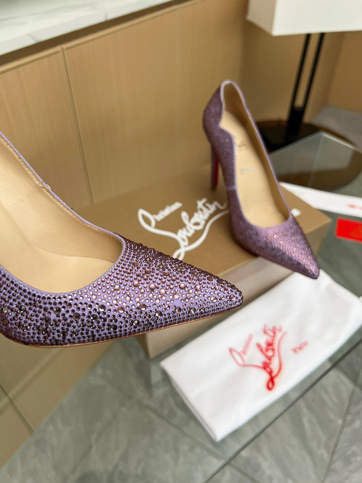 CL Hot Chick 100 Pumps Purple Strass Embellished Leather 251044