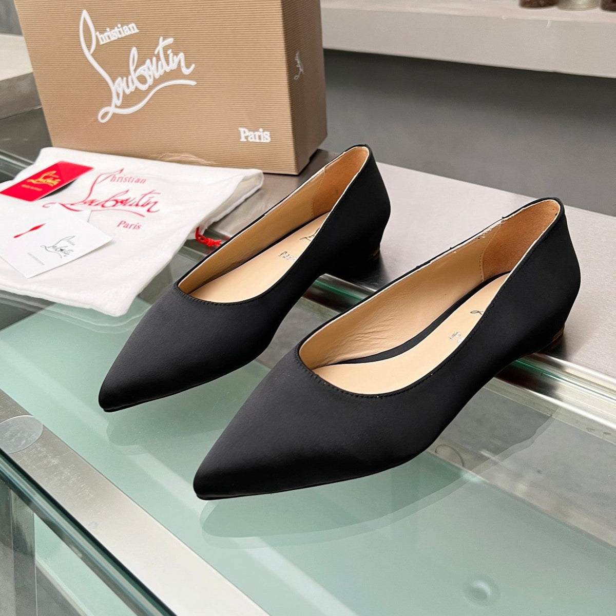 CL Kate Ballerina Flats Crepe Satin Black